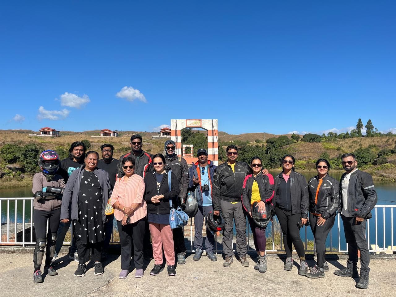 Langawet - Scenic Mountain Views